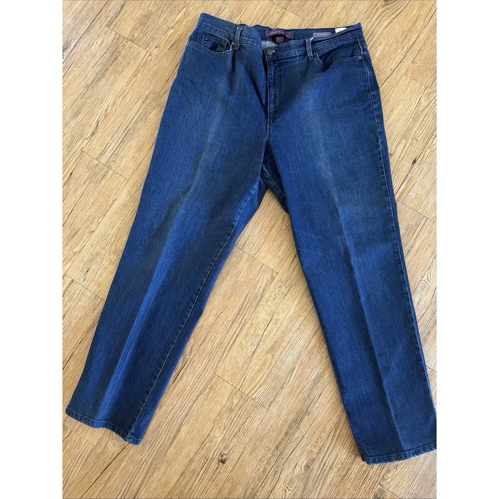 gloria vanderbilt amanda jeans Size 18 Distressed Cowboy Crease Jeans Stretch